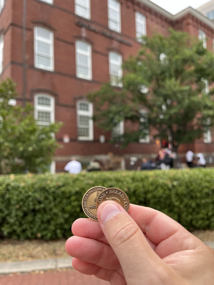 centralunion's tweet photo. We love partnering to #serve the needy &amp; spread the Gospel. Our friends at @Breadcoin meet for #prayer on Fridays. Bread Coin, redeemable @ places like our Mission Muffins trailer, supports local businesses &amp; feeds the homeless. Honored to be a beacon of #hope with #BreadCoin. https://t.co/nEjCjoJD0Q