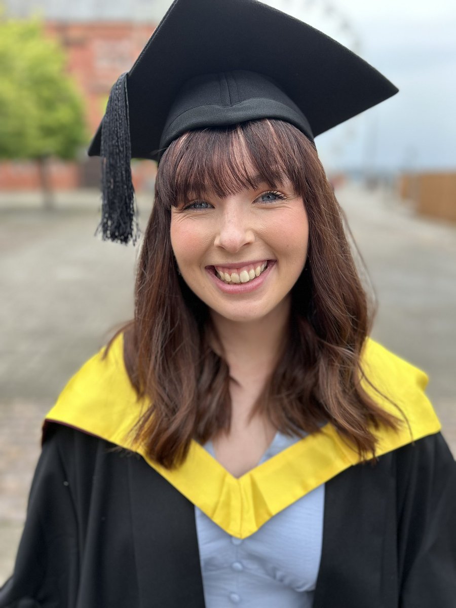 MissRDHarry tweet media