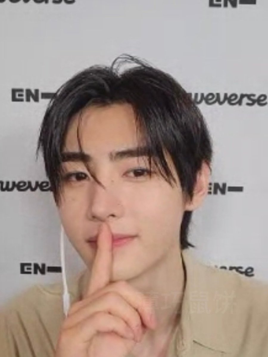 ❄️얼음별 tweet media