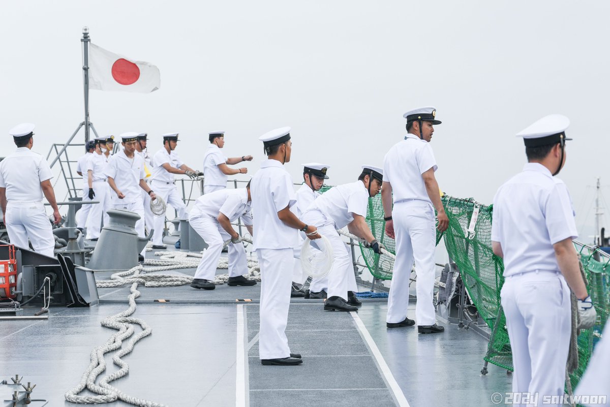 satwoon_msdf174's tweet photo. ご縁があり、護衛艦あきづきに乗艦してきました。 https://t.co/a3TxWgh1jp
