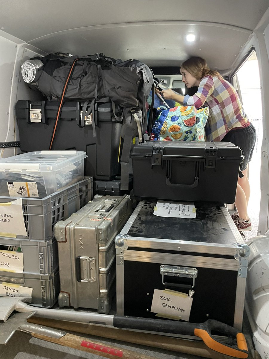 The car is ready and (almost) fully loaded for the #ArcticGreening project‘s field campaign in the Finnmark region of Northern Norway! 🌱 🦠 ⛏️ (no soil emoji, sadly). You can follow their journey and their sampling process on Polar Steps! ✨👉 polarsteps.com/SoilRessources…