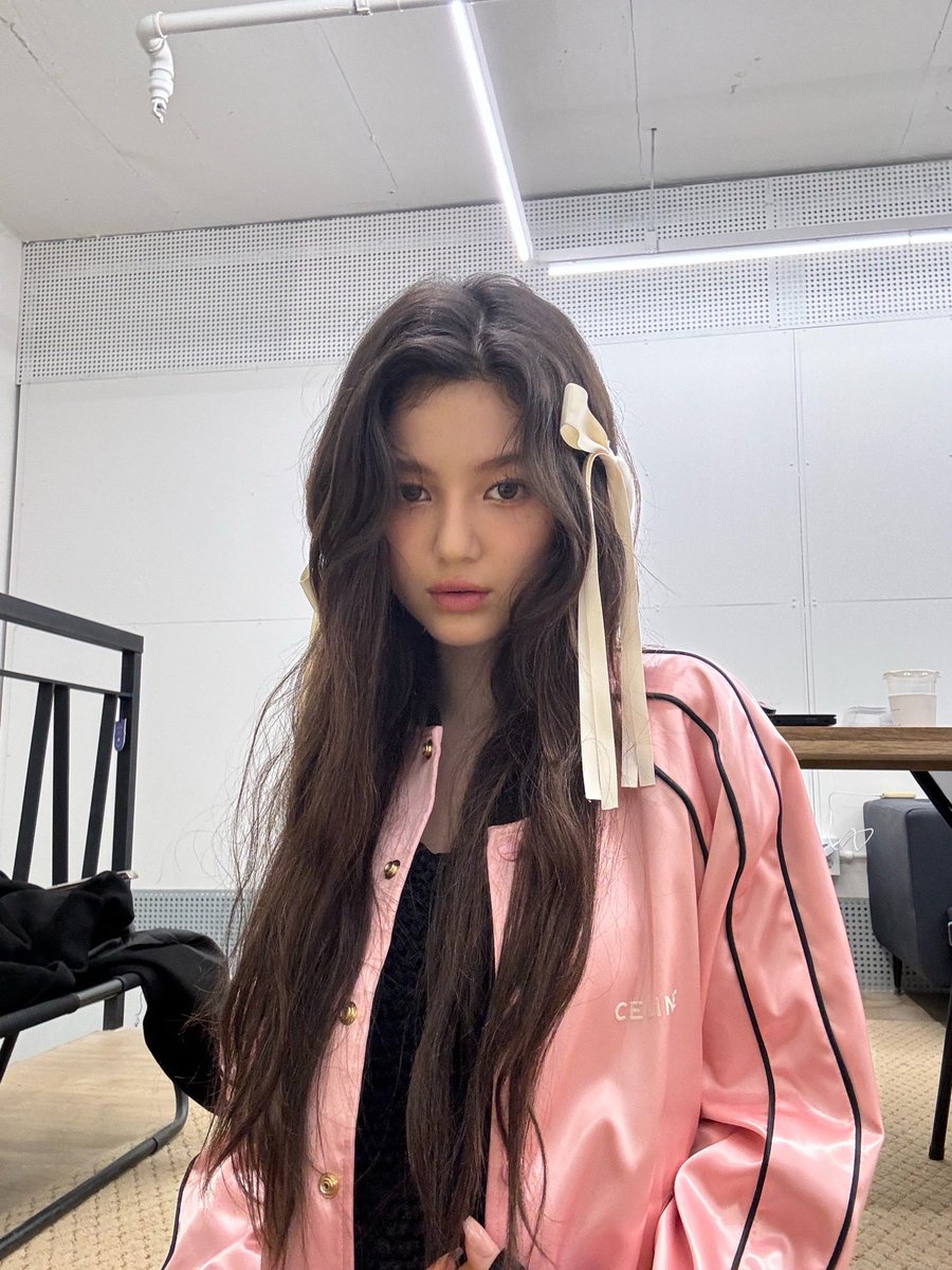 newjeans_loop's tweet photo. 240716

#뉴진스 #NewJeans #다니엘 #Danielle #ダニエル https://t.co/s4VFsfuGyW