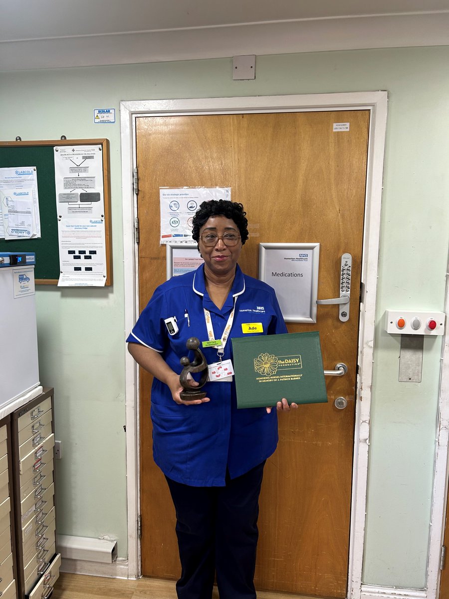 HUHPET1's tweet photo. Congratulations to our DAISY Community award winner for April 2024 Ade Kumola from MSNH! πππππππ@mcmanusb @MaeveMcken @LassmanVarda @TecsonRoy @NHSHomerton @DAISY4Nurses @happeningathom #nursing #recogntion https://t.co/QlqoIY2TMN