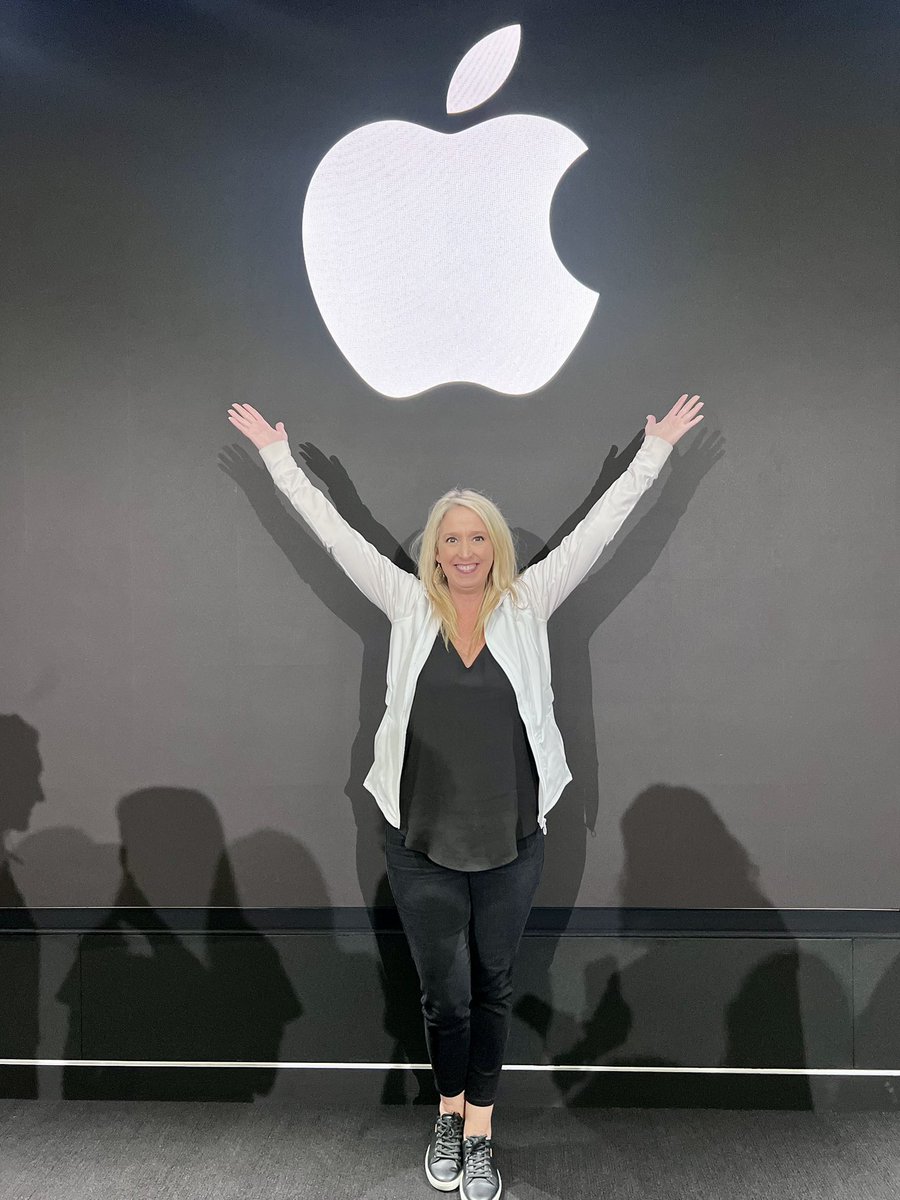 KristenBrooks77's tweet image. Spent last week in Austin, TX learning &amp;amp; creating with these incredibly talented &amp;amp; super FUN #AppleDistinguishedEducators @AppleEDU #forEDU #ContentCreationCamps