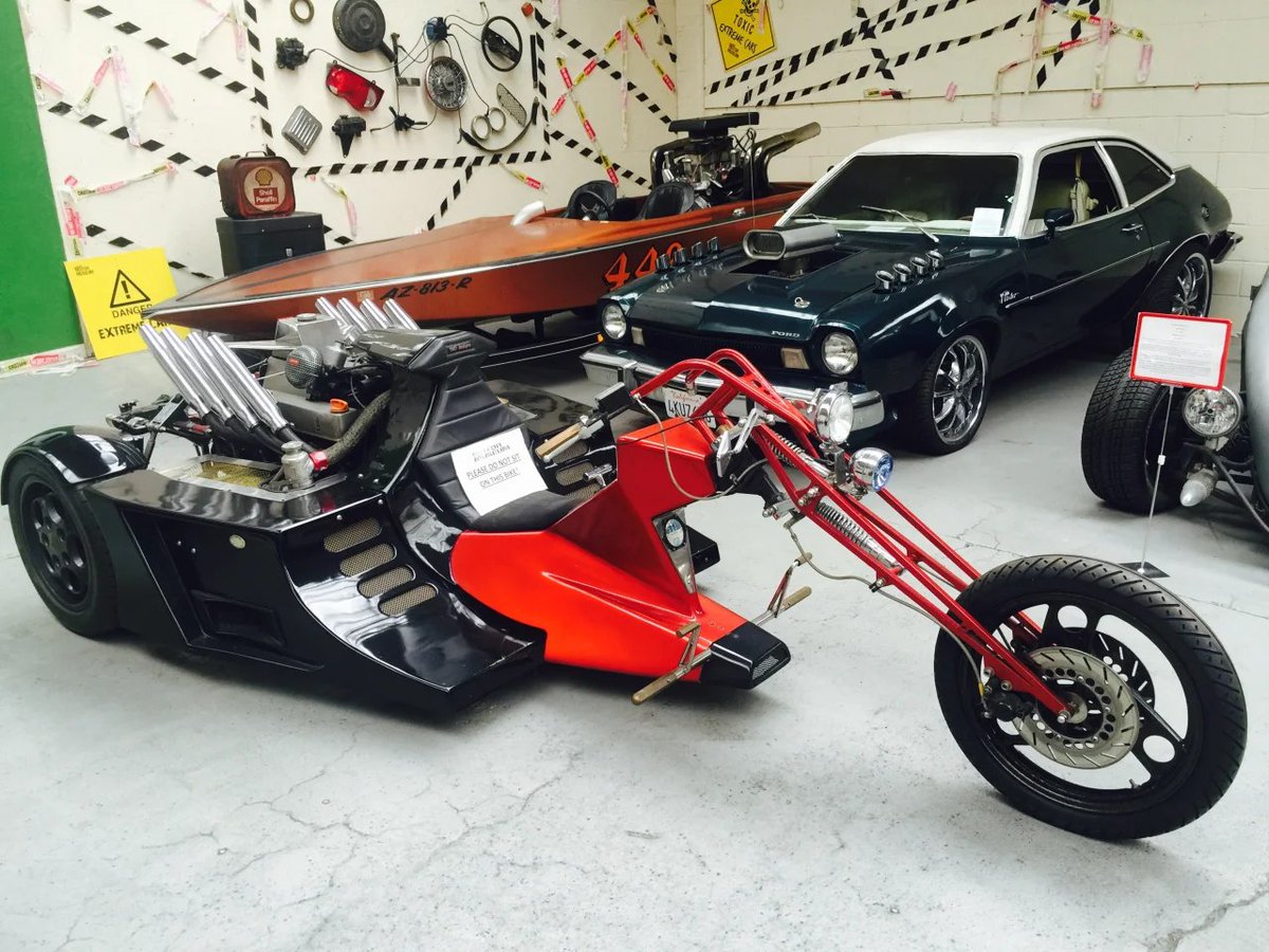 DBrunat's tweet photo. London Motor Museum!!!
Today I saw a cool car on the road, and suddenly I was reminded of this car museum in London. This is definitely a paradise for pure car lovers! 🏎🏎 😍 https://t.co/qxICYOlbI1