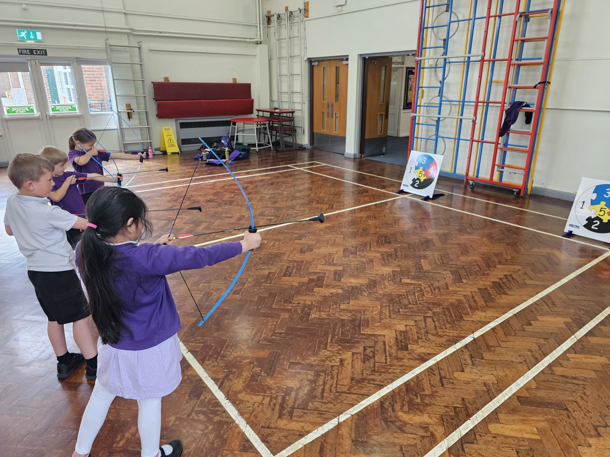 OPA_ParkHill's tweet photo. Last night, we launched our brand new archery club. We have some exciting new installments for the playground zones next year including archery and construction. https://t.co/ddMHZmoRXD
