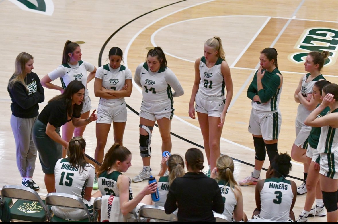 Kira Carter tweet media