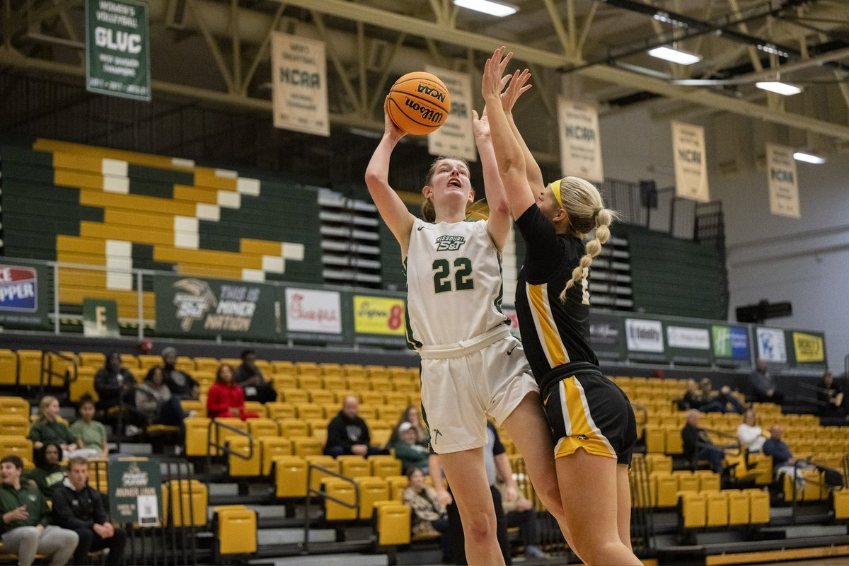 Elite Camp August 18! Come get this work with us! 

minerwomensbasketballcamps.com/elite-camp.cfm