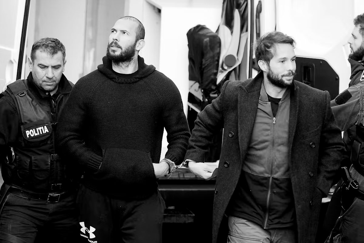 CrayonMurders's tweet photo. 🇷🇴 🚨 BREAKING TATE NEWS 🚨🇷🇴 

Andrew Tate and Tristan Tate lost their appeal and cannot leave Romania. 

Their next preventive measure review is in 60 days. https://t.co/djYL3VgaJS