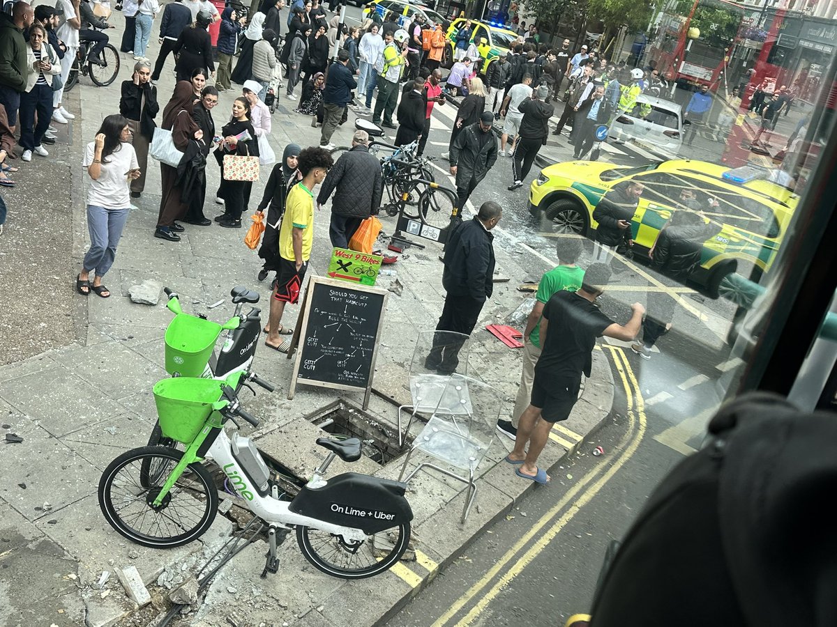 Paul Barlow tweet media