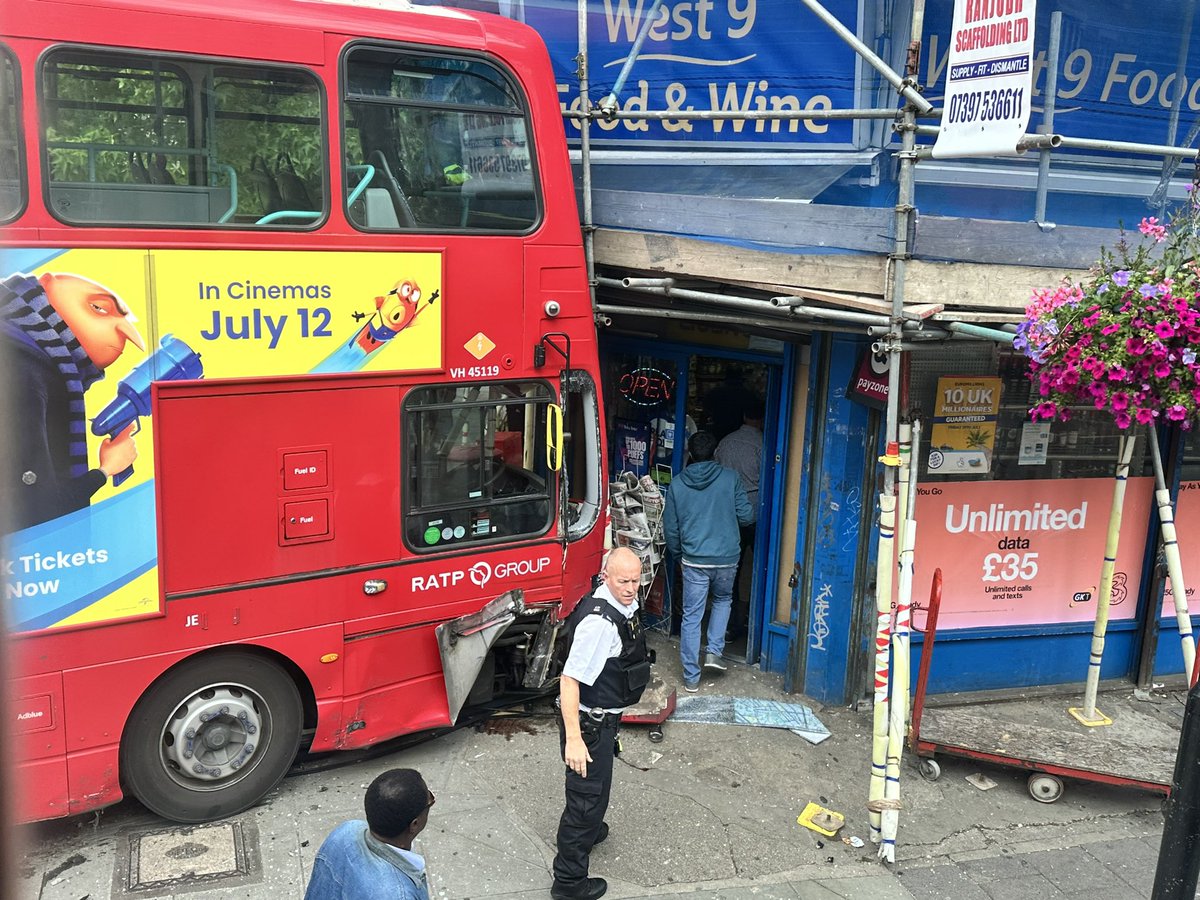 Paul Barlow tweet media