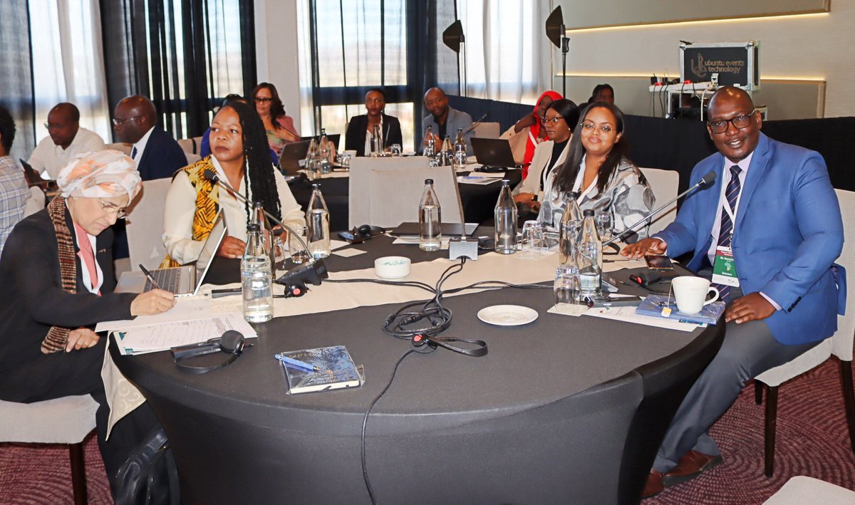 AfricaCDC's tweet photo. Africa CDC brings together National Public Health Institute Directors &amp; Ministries of Health representatives in Southern Africa to share progress update in establishing NPHIs, experiences &amp; best practices. Angola, Mozambique &amp; Zambia have fully functional NPHIs @GIZAfricanUnion https://t.co/vlgQnby2ps