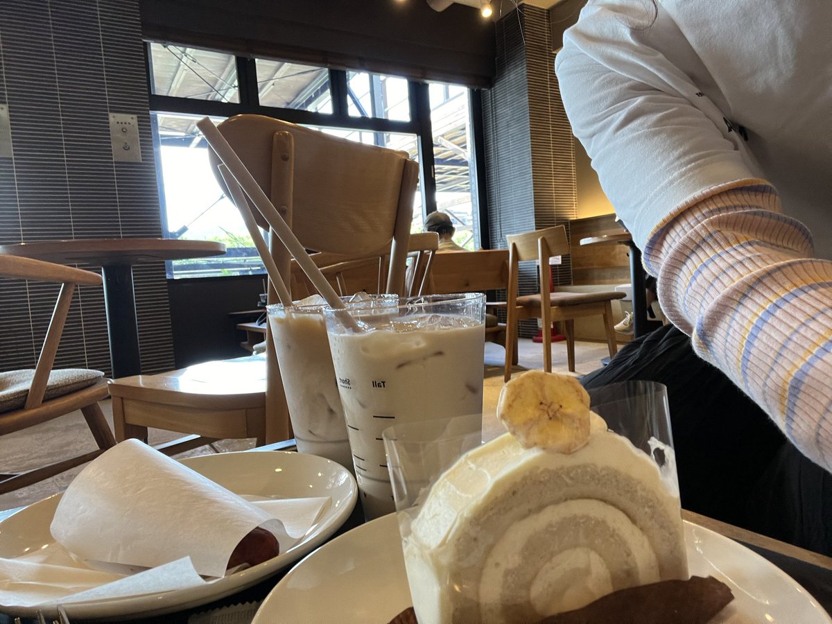 niko59010237's tweet photo. #vlog18|新人看護師の休日|たこパと京都巡り|懐かしのクリームソーダ🥤|サウナの梅湯♨️
https://t.co/ubQQCbAqfo
久しぶりのYouTube⭐️
ぜひ見てください🌼 https://t.co/9Bj2kqbV7l