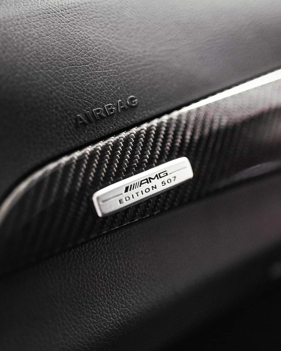 BoitumeloCaleb's tweet photo. R1 150 000
2014 Mercedes C63 AMG Coupe Edition 507
(52 000 km). https://t.co/G6waqaPEhc