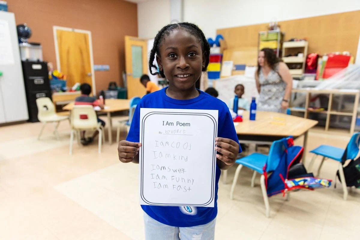 AFLToronto's tweet photo. The pandemic hurt the youngest learners the hardest. A program at the Toronto Catholic District School Board builds reading and math skills for students who have just completed Grade 1. Visit https://t.co/s12JG0gYJW to read the full article 😇 https://t.co/pYmUAo7tGH