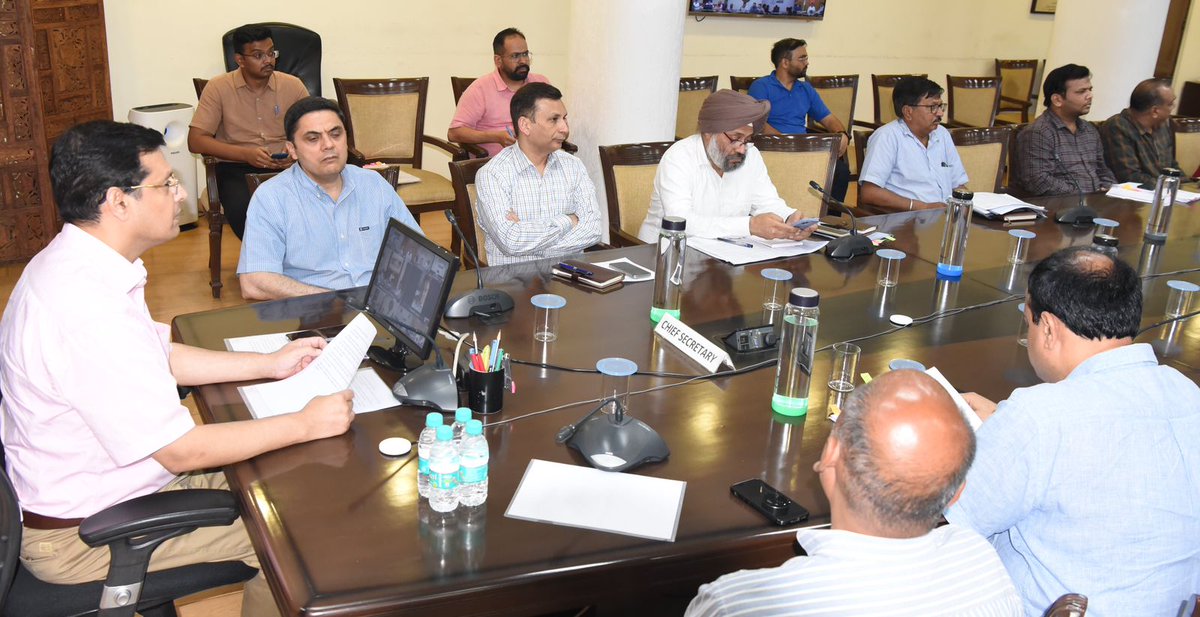 Pull up the socks to Check spread of Diarrhoea: Chief Secretary directs Deputy Commissioners

Chairs meeting with various departments to control outbreak of water borne disease in couple of towns

Zero tolerance of Chief Minister Bhagwant Singh Mann <a href="/CMOPbIndia/">CMOPb</a> on this issue