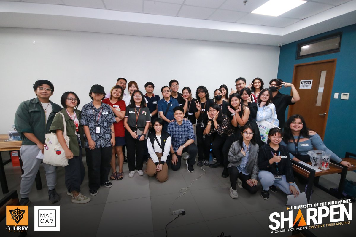 GunRev's tweet photo. Gunrev's @emwithamission and @jphamlott dropped by UP Diliman last Saturday for SHARPEN: A crash course for creative freelancing.   

Special thanks to @up_ame for co-organizing the talk.  

If you want us to drop by your school, email us at emmanwithamission@gmail.com.

#Artph https://t.co/Tvz5viaAx5