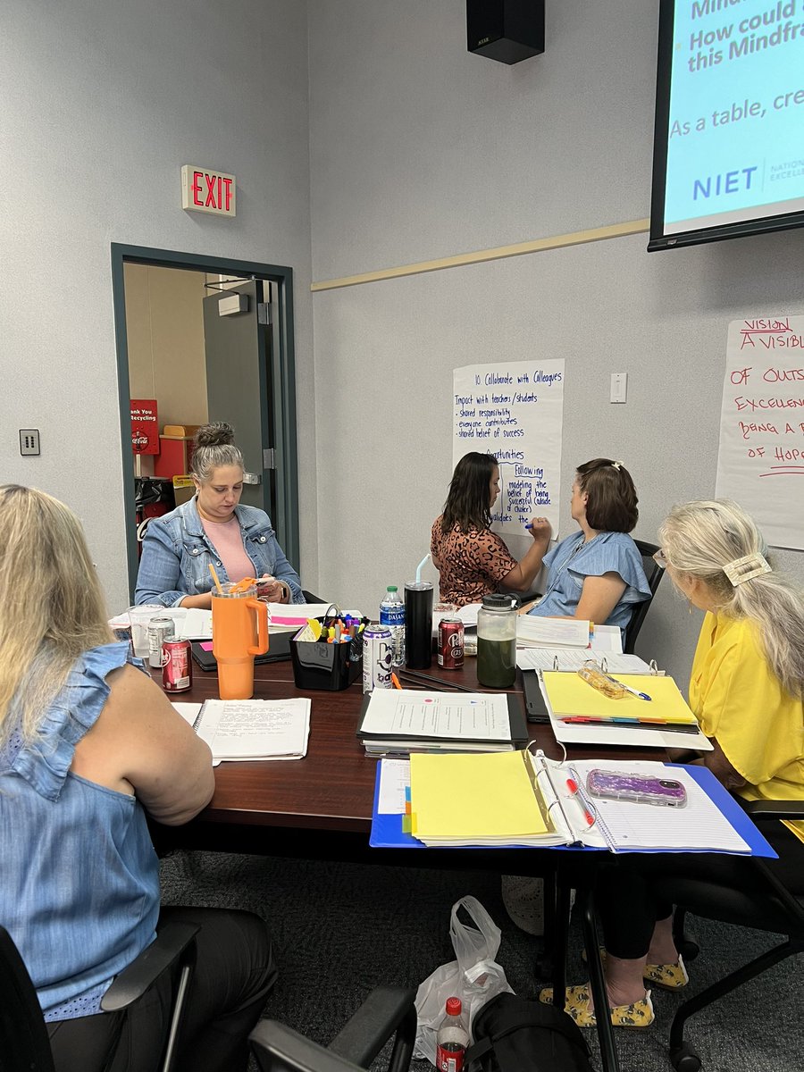 mamaherdman's tweet photo. Cluster training as @LCSD55 prepares for a year of success! @NIETteach @clairesmurray https://t.co/QUkdZw0SPa