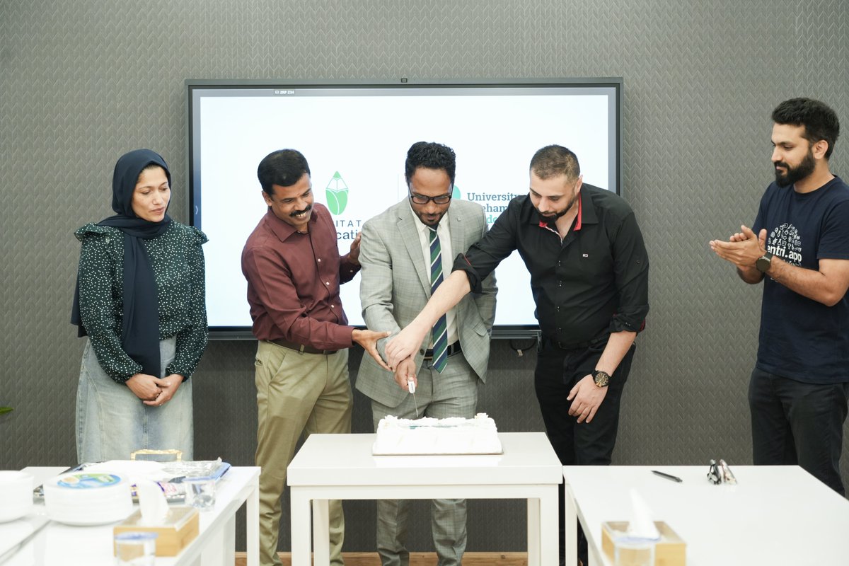 Exciting news! We’re thrilled to announce the University of Roehampton London’s first international branch campus in Ajman, UAE! Bringing 180+ years of academic excellence to the Emirates. Join us for top-tier education! 
#RoehamptonLondon #RoehamptonUAE #HigherEducation