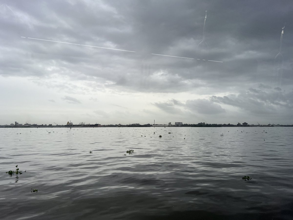 BenJerrin's tweet photo. @kochi #watermetro https://t.co/ruesXRe7Xe