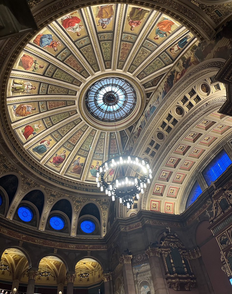 D_G_Alexander's tweet photo. The University of Edinburgh is truly one of the jewels in Scotland’s crown educationally, economically, culturally and of course architecturally. https://t.co/5cmP3uW4HV