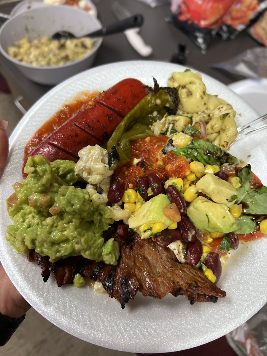 espinozam_TISD's tweet photo. Starting 2024-2025 school year the right way at #TornilloHighSchool 
#besteam
#workfamily
 #yummy
#TISDProud🫶🏼 https://t.co/K3mID9wNfO