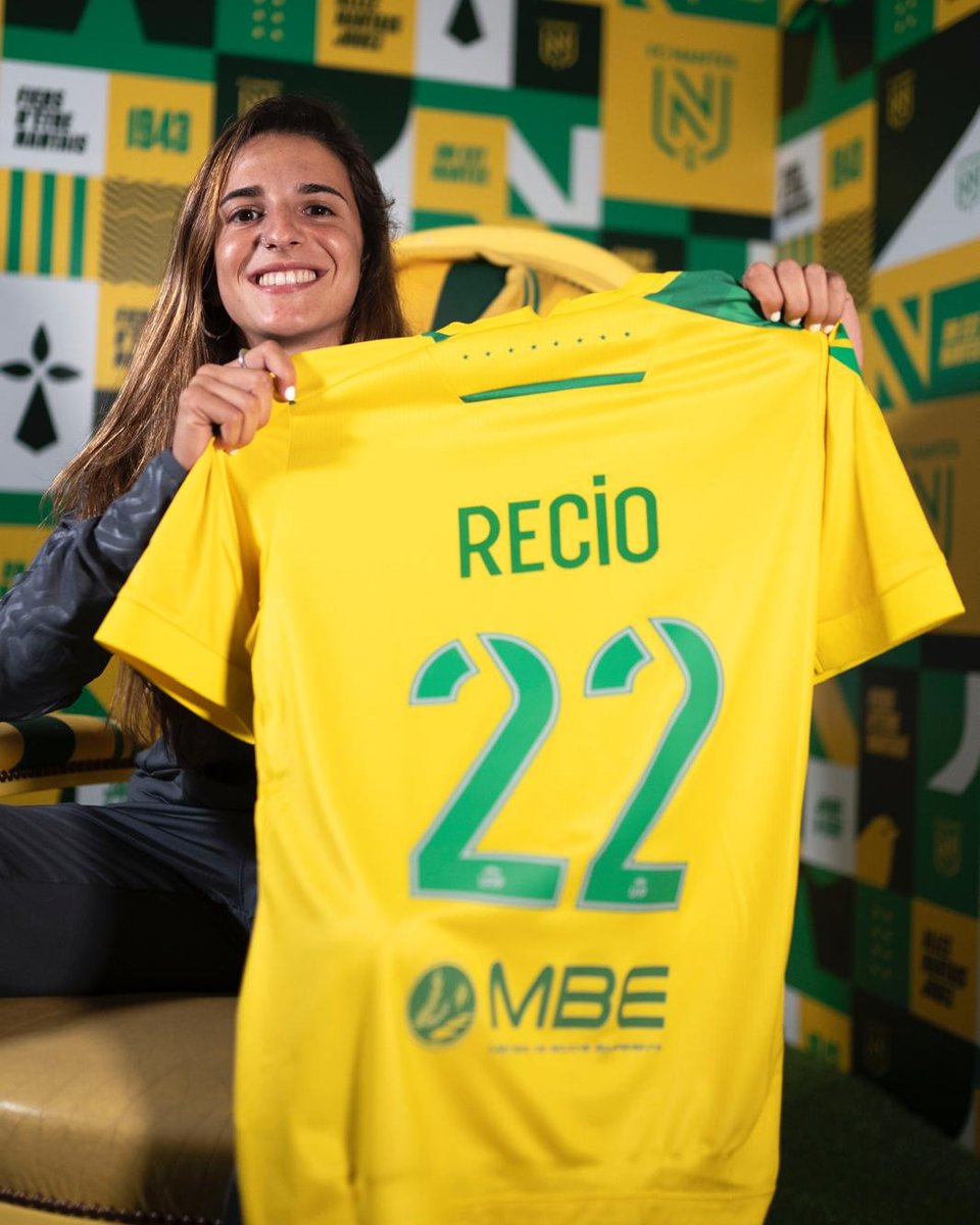 Kn_Football's tweet photo. 📢 #Fichaje Nuestra #knplayer Andrea Recio defenderá los colores de @FCNantes !!!
.
.
.
.
.
.
.
#AndreaRecio 
#FcNantes
#futfeminino 
#futbolfemenino 
#womensoccer 
#footballagency 
#footballmanagement 
#juntossomosmasfuertes https://t.co/qMN6D9NDsk
