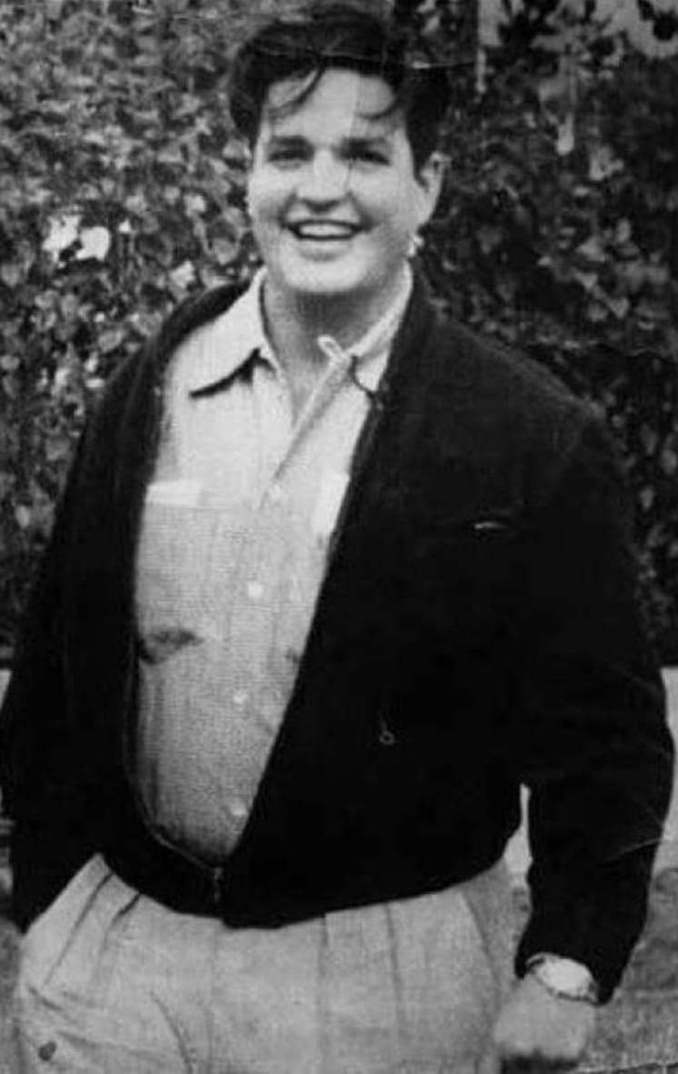 HIR Sardiñas (@hirsardinas) on Twitter photo 16/julio/1932: Nace en Cárdenas, Matanzas José A. Echeverría Bianchi, eterno Presidente de la FEU.
#TenemosMemoria
<a href="/DaisyRamirez66/">Daisy Ramírez Naranjo</a>
<a href="/ChavezYanetsy/">Yanetsy Chavez Camaraza</a> <a href="/coy_ermis/">No man is an island (...)</a> @dacosta_jani <a href="/Viltre2/">Viltre 🇨🇺</a> <a href="/CarmenPSerrano/">Carmen Serrano</a> <a href="/dunia_bermu234/">dunia bermudez</a> <a href="/mariofsabines/">Mario Sabines Lorenzo</a> <a href="/el_manbi/">TonyElMambí</a> <a href="/FlorHumedal/">Flor del humedal🪷</a> <a href="/CaridadPoey/">Marieta Poey Caridad</a> <a href="/luisohernadez/">Jorge Luis Hernández Rodríguez</a> 16/julio/1932: Nace en Cárdenas, Matanzas José A. Echeverría Bianchi, eterno Presidente de la FEU.
#TenemosMemoria
<a href="/DaisyRamirez66/">Daisy Ramírez Naranjo</a>
<a href="/ChavezYanetsy/">Yanetsy Chavez Camaraza</a> <a href="/coy_ermis/">No man is an island (...)</a> @dacosta_jani <a href="/Viltre2/">Viltre 🇨🇺</a> <a href="/CarmenPSerrano/">Carmen Serrano</a> <a href="/dunia_bermu234/">dunia bermudez</a> <a href="/mariofsabines/">Mario Sabines Lorenzo</a> <a href="/el_manbi/">TonyElMambí</a> <a href="/FlorHumedal/">Flor del humedal🪷</a> <a href="/CaridadPoey/">Marieta Poey Caridad</a> <a href="/luisohernadez/">Jorge Luis Hernández Rodríguez</a>