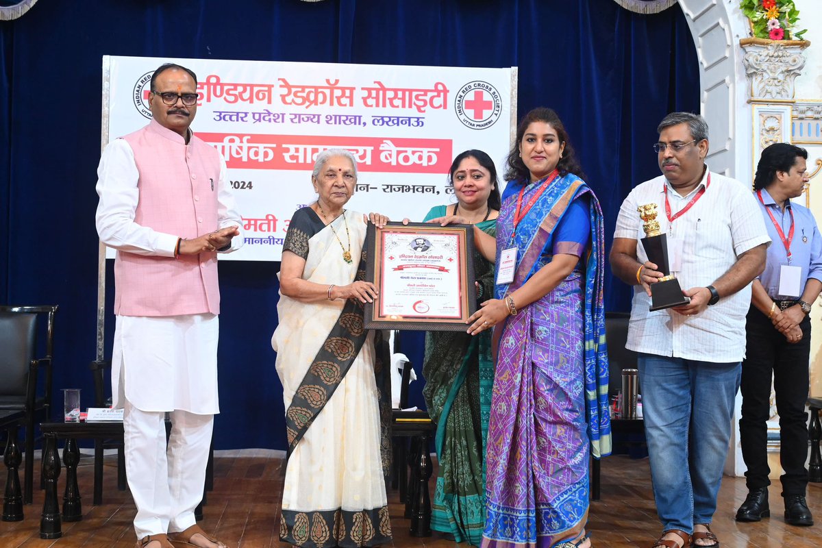Neha (@nehaprakashias) on Twitter photo Honoured to receive the Distinguished Service Award from Hon . Governor <a href="/anandibenpatel/">Anandiben Patel</a> Maam and Dy CM <a href="/brajeshpathakup/">Brajesh Pathak</a> Sir. Thanks to <a href="/HimabinduNaik/">Dr Himabindu Naik</a> Maam for helping us along this journey of working for differently abled , flood victims and children in need of expensive surgery Honoured to receive the Distinguished Service Award from Hon . Governor <a href="/anandibenpatel/">Anandiben Patel</a> Maam and Dy CM <a href="/brajeshpathakup/">Brajesh Pathak</a> Sir. Thanks to <a href="/HimabinduNaik/">Dr Himabindu Naik</a> Maam for helping us along this journey of working for differently abled , flood victims and children in need of expensive surgery