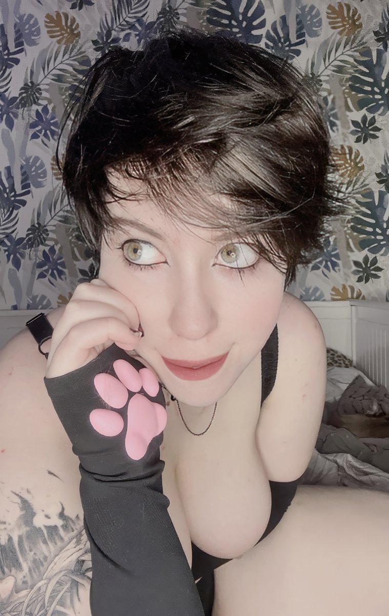 Gore Princess 😈 tweet media