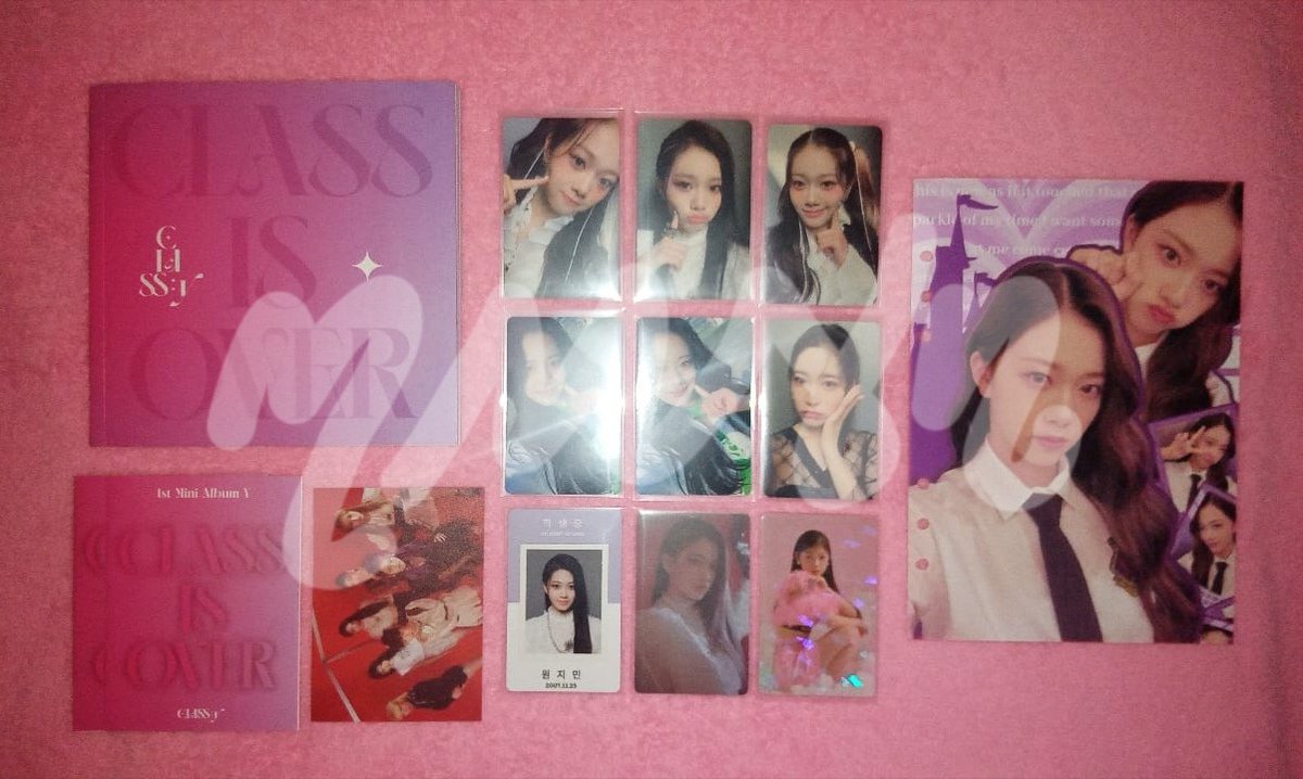 mmsncart's tweet photo. :¨·.·¨:
 `·. wts lfb ph quitting

⤿ twice (g)-idle class:y

⤿ mop: gcash
⤿ mod: ggx
⤿ 💌 inquiries

⤿ sana b1&amp;2 sold as set = ₱650
⤿ others can tingi

## nayeon jeongyeon momo sana jihyo mina dahyun chaeyoung tzuyu between b1&amp;2 fol gidle classy minnie jimin boeun binder a5 https://t.co/RjhT5tMzLp