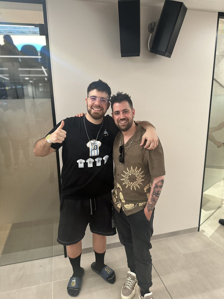 Auronplay / Debe una Play 🗣️🗣️