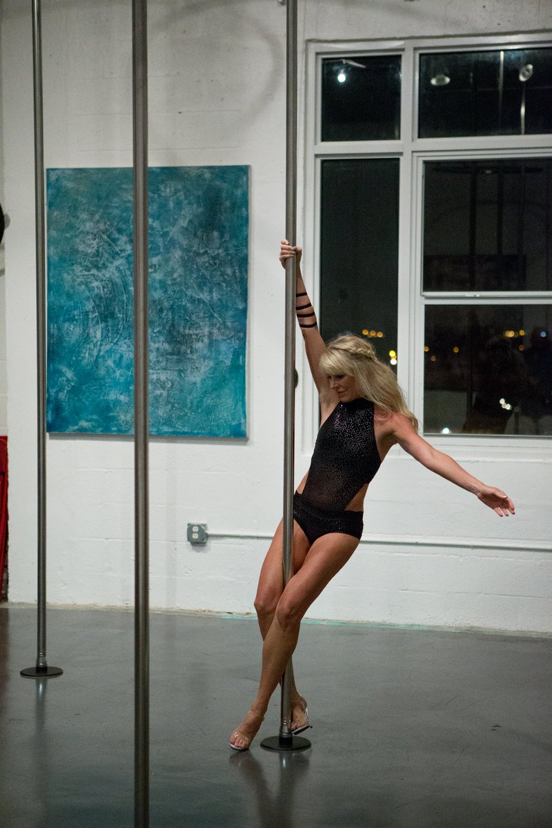 KimCameronMusic's tweet photo. Past shows....a few more days, and I do it again @miamipole 

#herewegoagain #kimcameron #pole #poledancer #aerielist #dancer #show #showcoming #circustricks #liveshows #dancing https://t.co/dVhHPkErA1