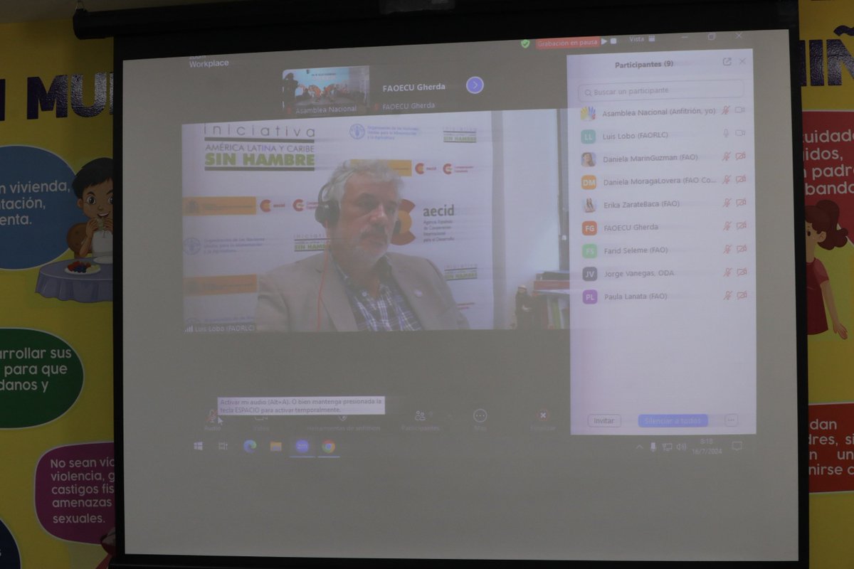 AsambleaEcuador's tweet photo. Luis Lobo, coordinador de #FAORLC, ante el Grupo Parlamentario #EcuadorSinHambre, explica que el Frente Parlamentario Contra el Hambre, muestra que los parlamentos trabajan para construir sociedades sostenibles, para seguir con la lucha contra el hambre, construir espacios seguros con el conocimiento y seguimiento necesario para alcanzar las metas que se tienen para los siguientes años. #LaNuevaAsamblea