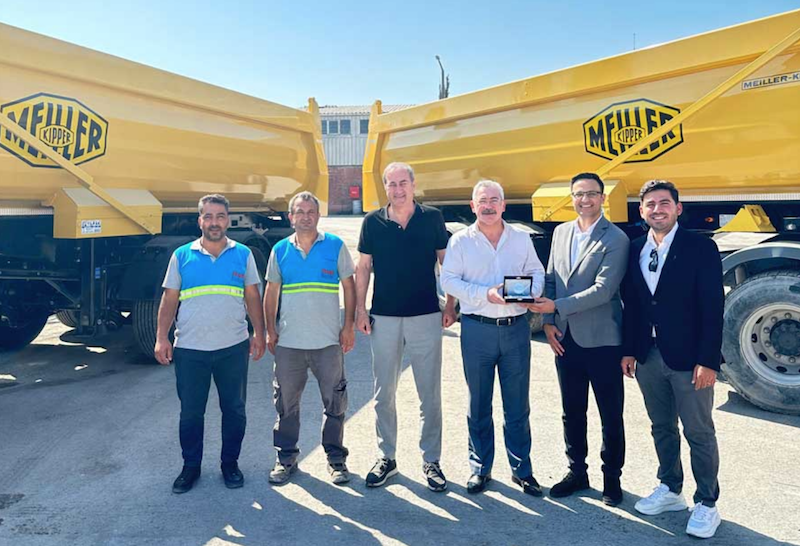 DevirSaatiDergi's tweet image. Meiller’den Nuh Beton’a teslimat devirsaati.com/meillerden-nuh… @DevirSaatiDergi @NuhCimentoGrubu #nuhbeton #meiller #damper #dampertreyler