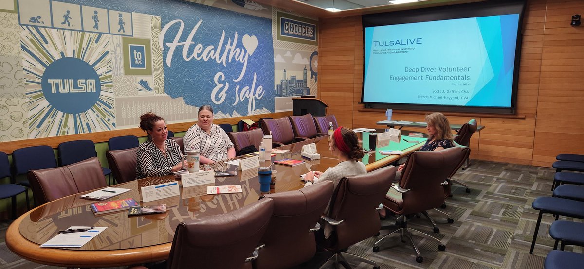 AliveTulsa's tweet photo. Your TulsAlive duo of awesomeness, @scottgaffen and #BrendaMichaelHaggard, imparting the goods in our #DeepDiveVolunteerEngagementFundamentals! Our esteemed participants will gain huge ASKs/KSAs in taking their programs to the #NextLevel! #VEPs #LoVols https://t.co/FBwBxK7jZp