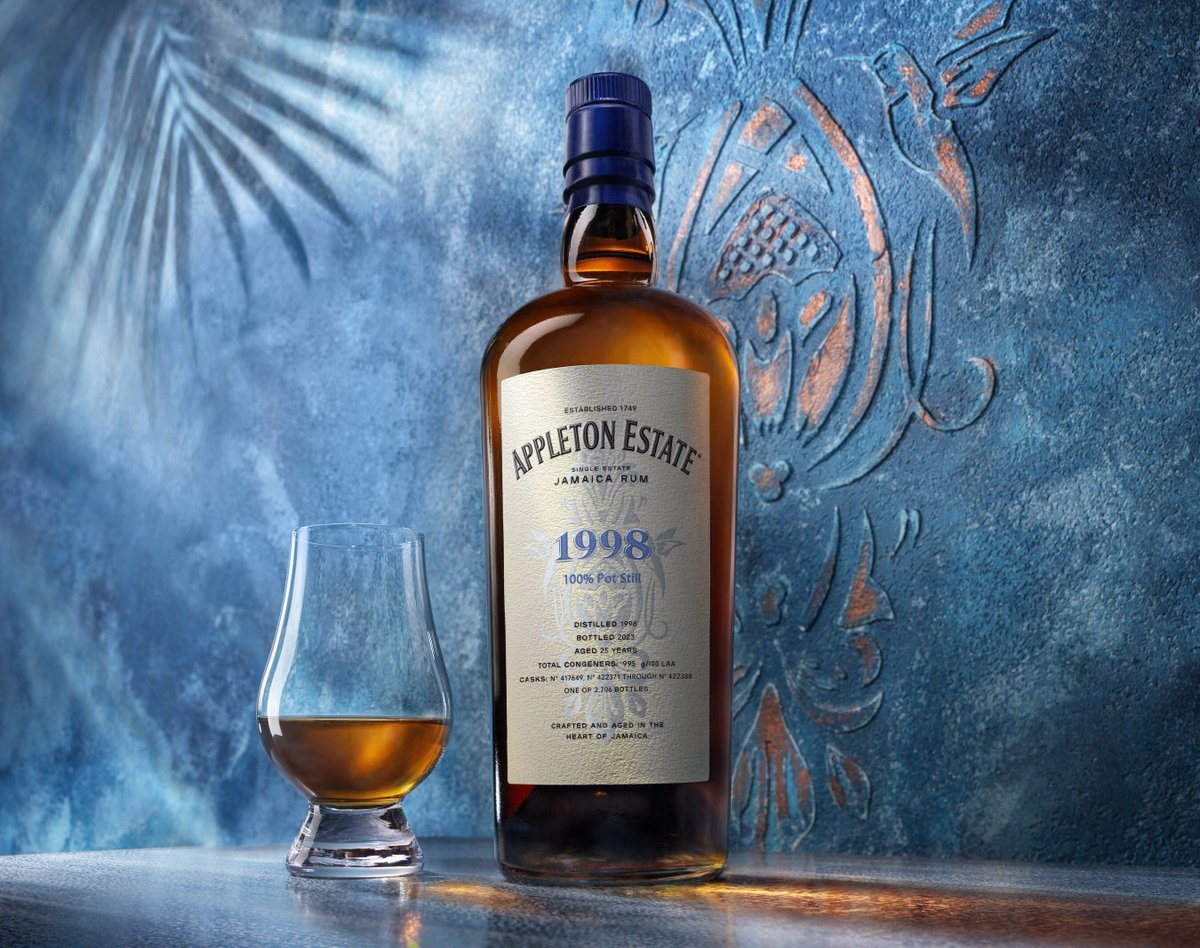 TheWhiskyBiz's tweet photo. Appleton launches its latest Hearts Collection release: https://t.co/xMr0g8MlnN #AppletonEstate #Jamaica #Rum #News https://t.co/AcH0yObkNS