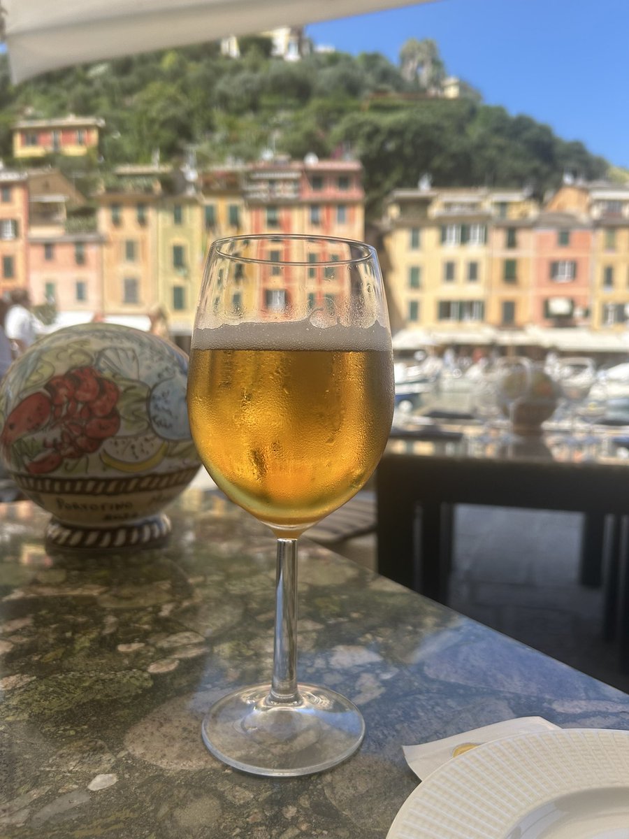 Little boat trip to Portofino today. Stunning! 💚🤍❤️