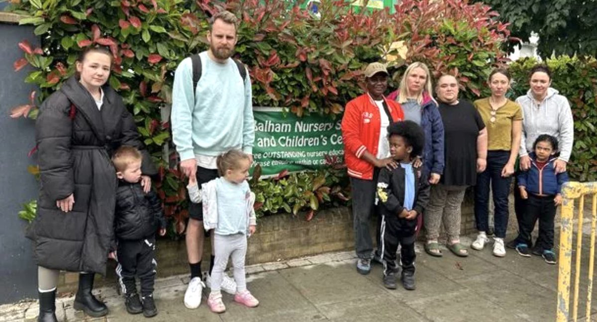 Parents of children at #Balham Nursery School have raised concerns vulnerable children won't be safe if planned cuts at state nurseries go ahead.

Full story via <a href="/myldn/">MyLondon</a>: mylondon.news/news/south-lon…
