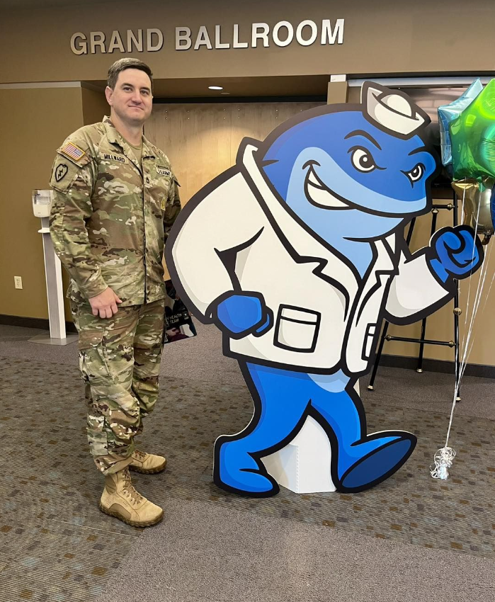 3_MRB_USAREC's tweet photo. SFC Millward (Akron, OH MRS) introduced students at Northeast Ohio Medical University to Neomed and Med Camp! It was a great opportunity to provide future medical professionals on how to attend Neomed for free!
#OutInTheField https://t.co/7IVwPj9Hpa