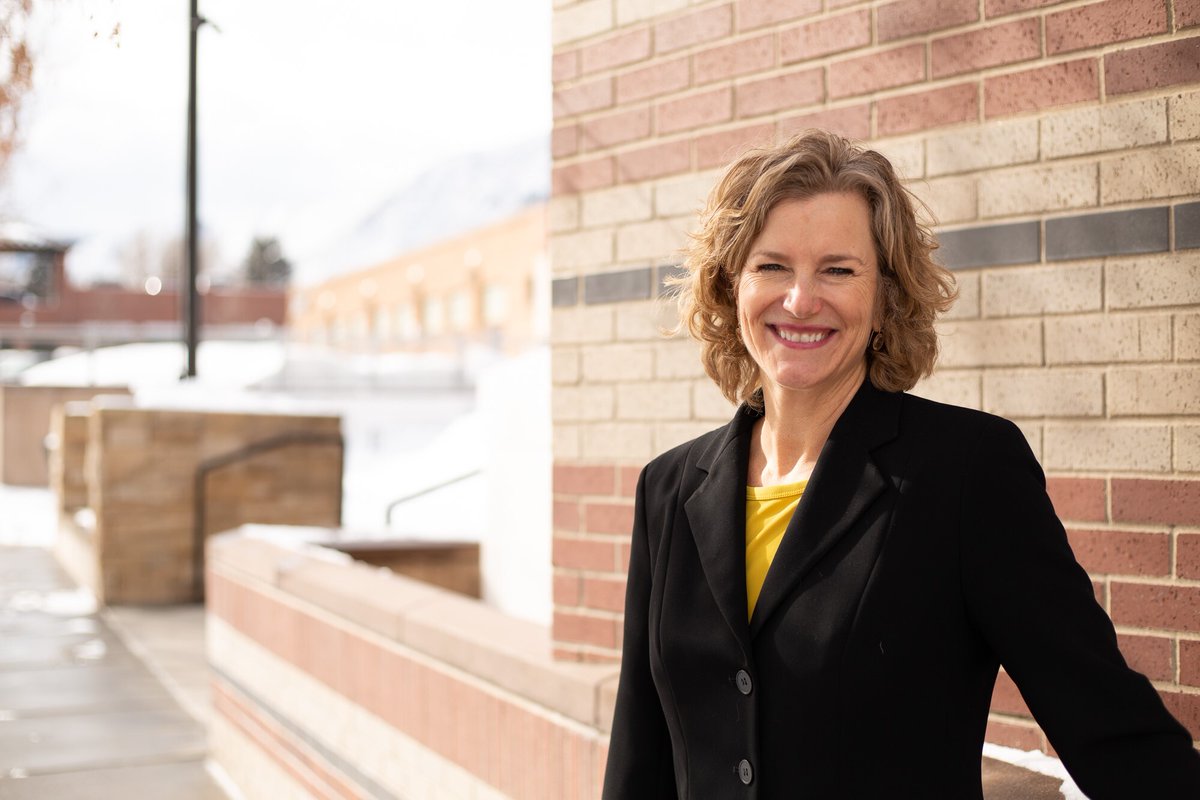 Trust for Public Land (@tpl_org) on Twitter photo We're thrilled to introduce our incoming President & CEO, Dr. Carrie Besnette Hauser (<a href="/CarrieBHauser/">Dr. Carrie Besnette Hauser</a>)! Catch her first interview on the "People. Nature. Big Ideas" podcast with host Ronda Chapman. Discover her passion for the outdoors & leadership journey. tpl.org/podcast We're thrilled to introduce our incoming President & CEO, Dr. Carrie Besnette Hauser (<a href="/CarrieBHauser/">Dr. Carrie Besnette Hauser</a>)! Catch her first interview on the "People. Nature. Big Ideas" podcast with host Ronda Chapman. Discover her passion for the outdoors & leadership journey. tpl.org/podcast