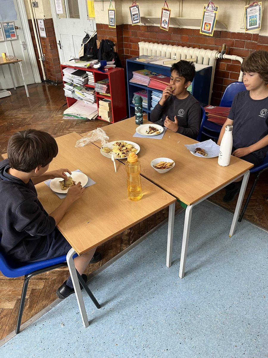 Y5@fircroft.family tweet media