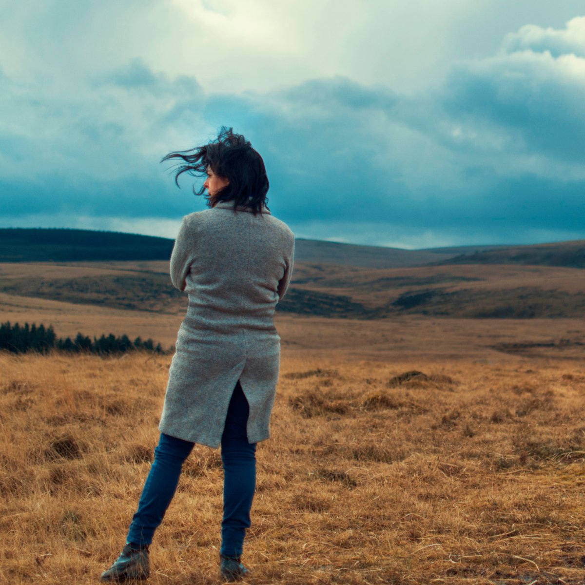 The first—and arguably the hardest—step is identifying and acknowledging your loneliness. It’s easy to power through and continue with daily life, but you’ll feel so much better when you show yourself compassion..." ~Beth Rush

Read the full article: loom.ly/y7LXg_s