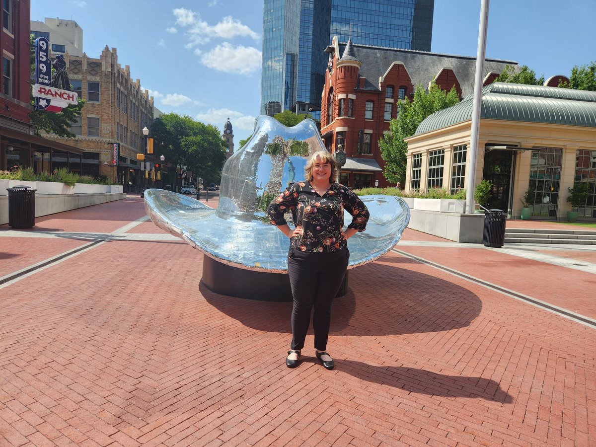 CartOfBooks's tweet photo. So excited to be in Ft Worth for the TIVA conference to learn more about being a great CTE Teacher! https://t.co/pLF8heoaLf