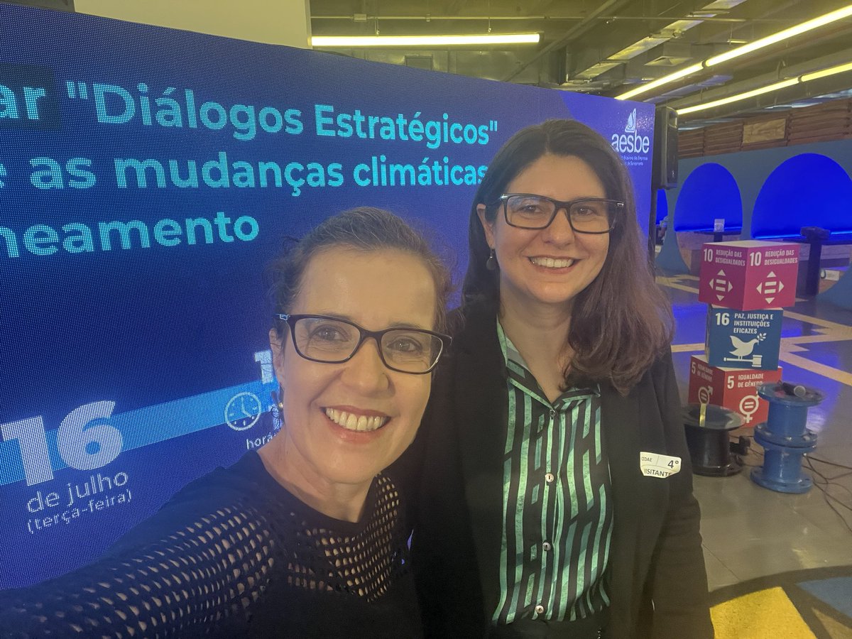 solmonteirobr's tweet photo. Macroeconomia e saneamento. Debate na @Cedae com Silvia Matos, @FGVIBRE , promovido pela @aesbe, com participação da @ONUHABITATBR https://t.co/PPTg2oLqYl
