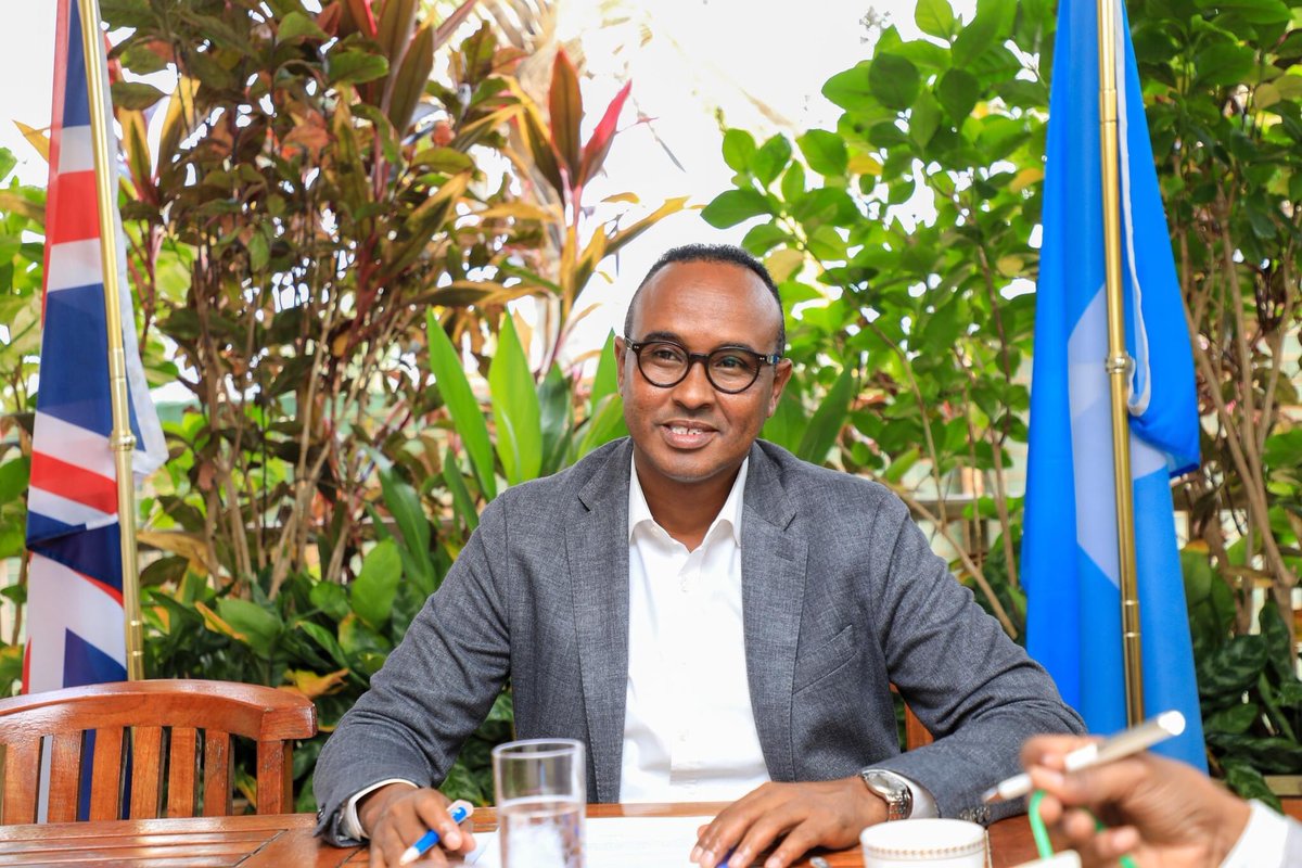 Commissioner <a href="/MahamuudMoallim/">Mahamuud Moallim</a> met with Director <a href="/PycroftC/">Christopher Pycroft</a> from <a href="/FCDOGovUK/">Foreign, Commonwealth & Development Office</a> at <a href="/UKinSomalia/">UK in Somalia🇬🇧🇸🇴</a> to discuss enhancing collaboration for improving safety and rescue operations in #Somalia, focusing on early warnings, drought, climate change impacts, and protecting vulnerable groups.