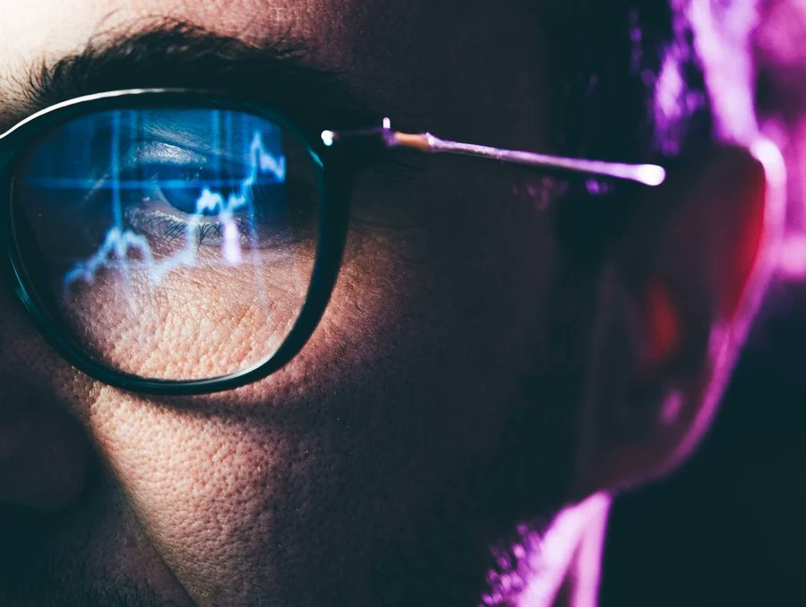KaamshaTech's tweet image. A new wave of innovation is sweeping through the #FinTech sector, driven by the power of #GenerativeAI. This blog by Louis Thompsett explores how #GenAI is enhancing financial services, making them more efficient, and fostering a wave of creativity.

Key Takeaways:
•FinTech…