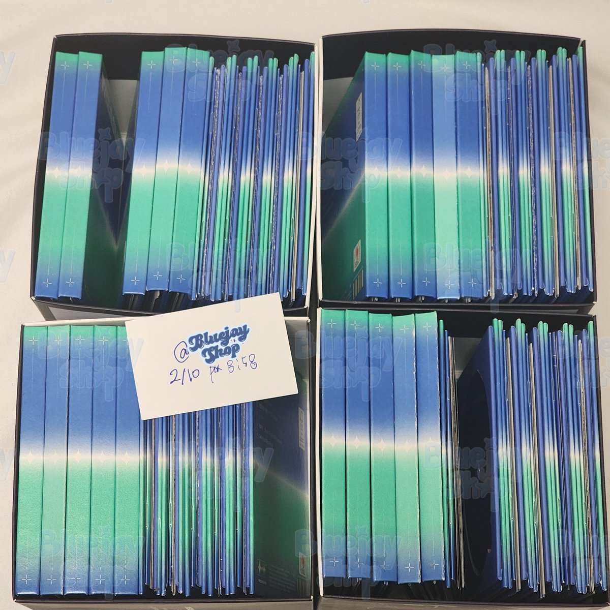 #Bluejayshop_GA
FREE ALBUM GIVEAWAY! (2) 🥳

- follow us 🔔
- like and retweet 
- drop the tags

HAPPY WONWOO DAY
#오늘도_달이예쁘다_원우야_생일축하해
#EveryWONWOO_Day
<a href="/pledis_17/">세븐틴(SEVENTEEN)</a>