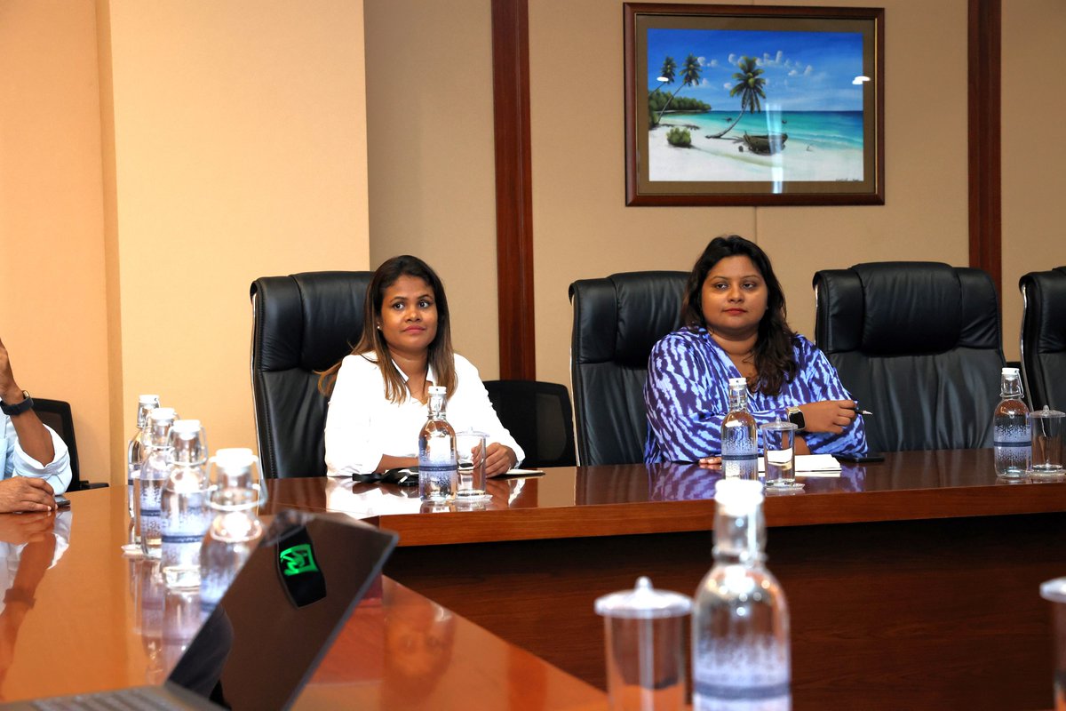 MoFAmv's tweet photo. Ambassador-at-Large Ahmed Naseer conducted an informative session, under the #FOSIM Ambassador Briefing Programme, on the Fiscal and Economic Situation of the Maldives for the Ambassadors, Heads of Missions &amp; Executive Committee Members of the Ministry. https://t.co/oMXCkF5red