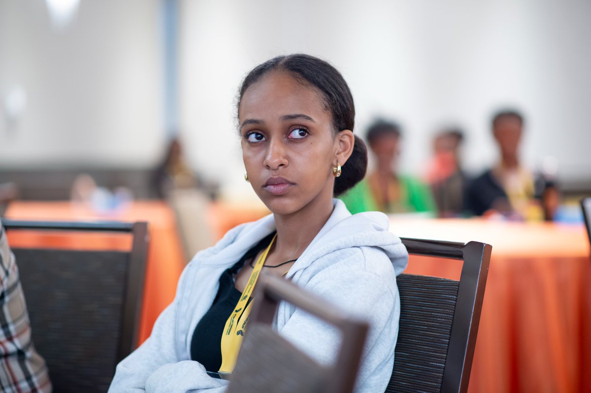 The engagement at the NADY summit was inspiring, with questions asked &amp; minds inspired by the topic of "Who We Are, How We Live &amp; Where We Are Going"!

Photos: <a href="/FO_Photography/">Funmi</a>

#NADY2024 #NADY #BlackYouth #AfricanDescent #YoungLeaders #YoungBlackLeaders #BlackCommunity #yeg #yyc